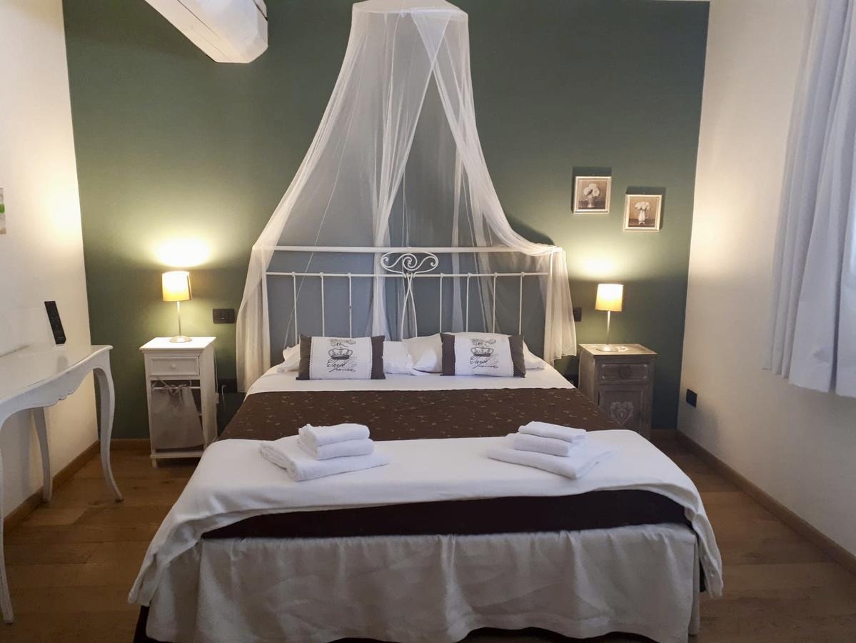 سان جورجيو دي مانتوفا Agriturismo Corte Rocca المظهر الخارجي الصورة
